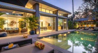 Exquisite investment opportunity two adjoining villas for sale in Berawa