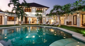 Beautiful 4-Bedroom Villa in Balangan