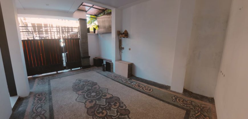 2-Story House for Sale in Sekar Tunjung, Gatsu Timur, Denpasar timur