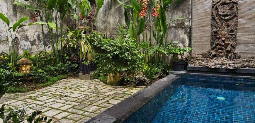 For Sale Villa in Renon