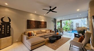 For Sale Villa in Renon